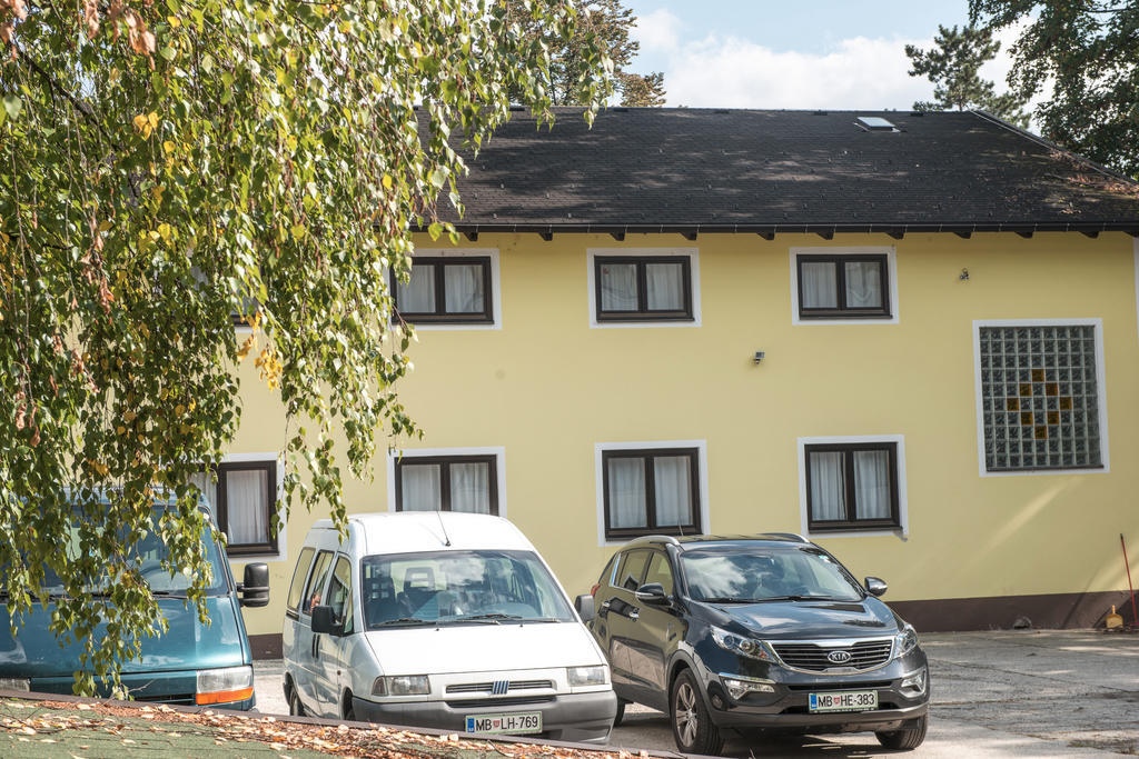 Hostel M Máribor Exterior foto